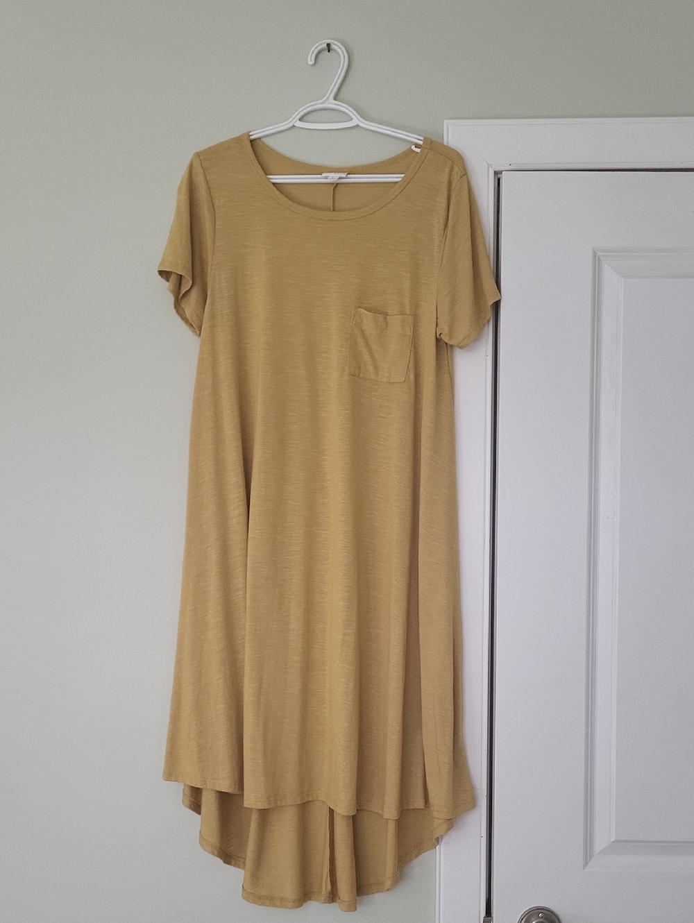 LuLaRoe Mustard High-Low Short Sleeve Dress with Pocket